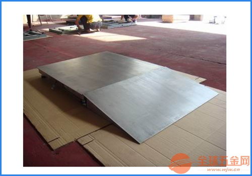 食品廠專用 0.8米不銹鋼防水地磅與管道疏通設(shè)備的重要性